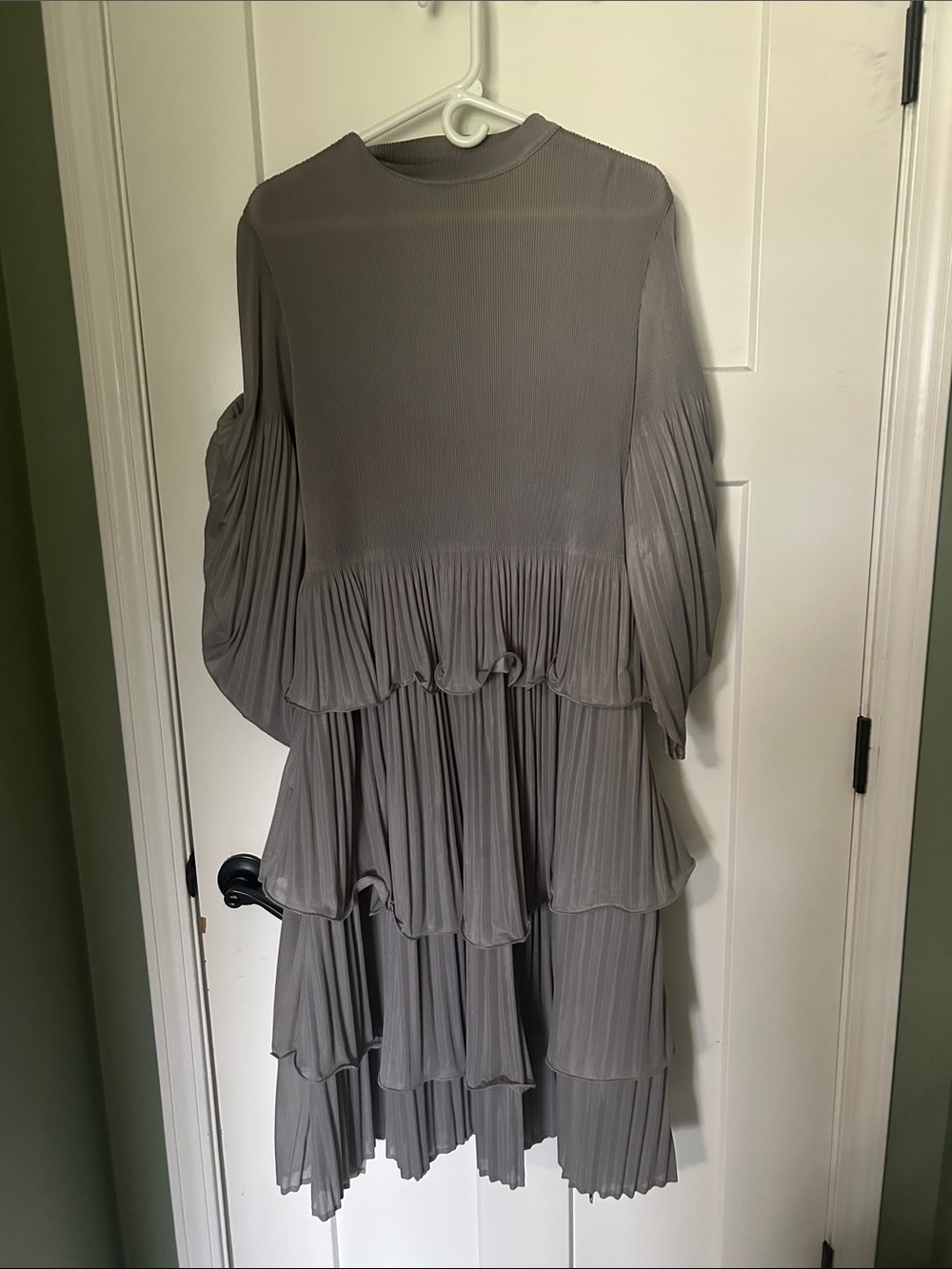 SHEIN Gray Pleated Tiered Midi Dress